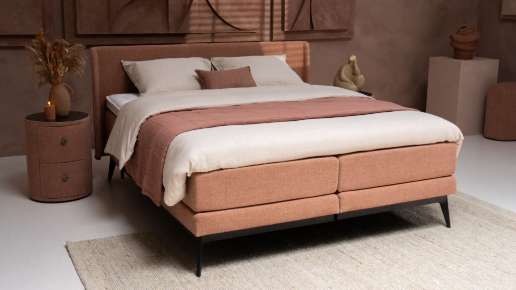 Ubica boxspring Torena met hoofdbord Elegance